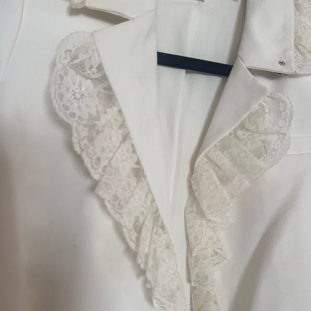 Lula Blazer - Picture 6 of 9